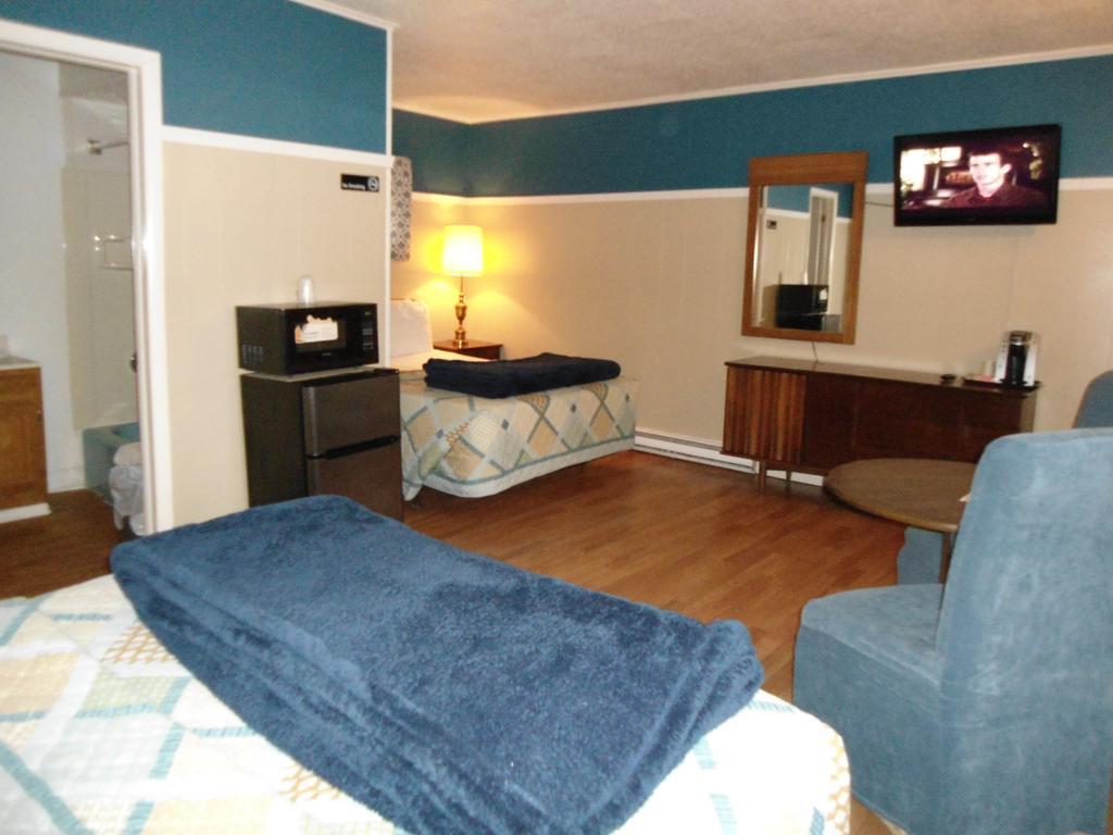 Flower Field Inn And Cottages Stroudsburg Habitación foto