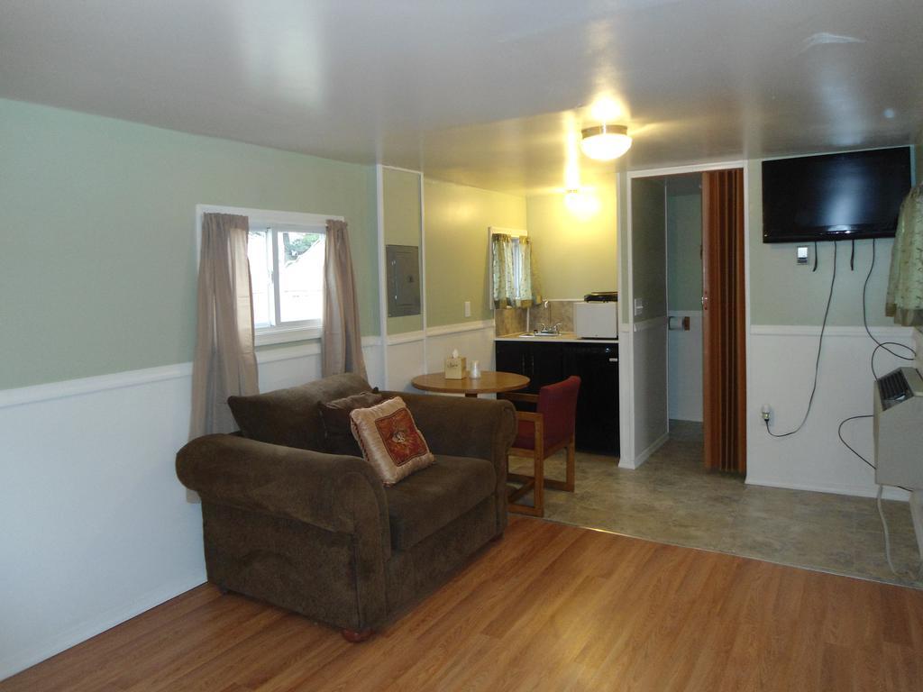 Flower Field Inn And Cottages Stroudsburg Habitación foto